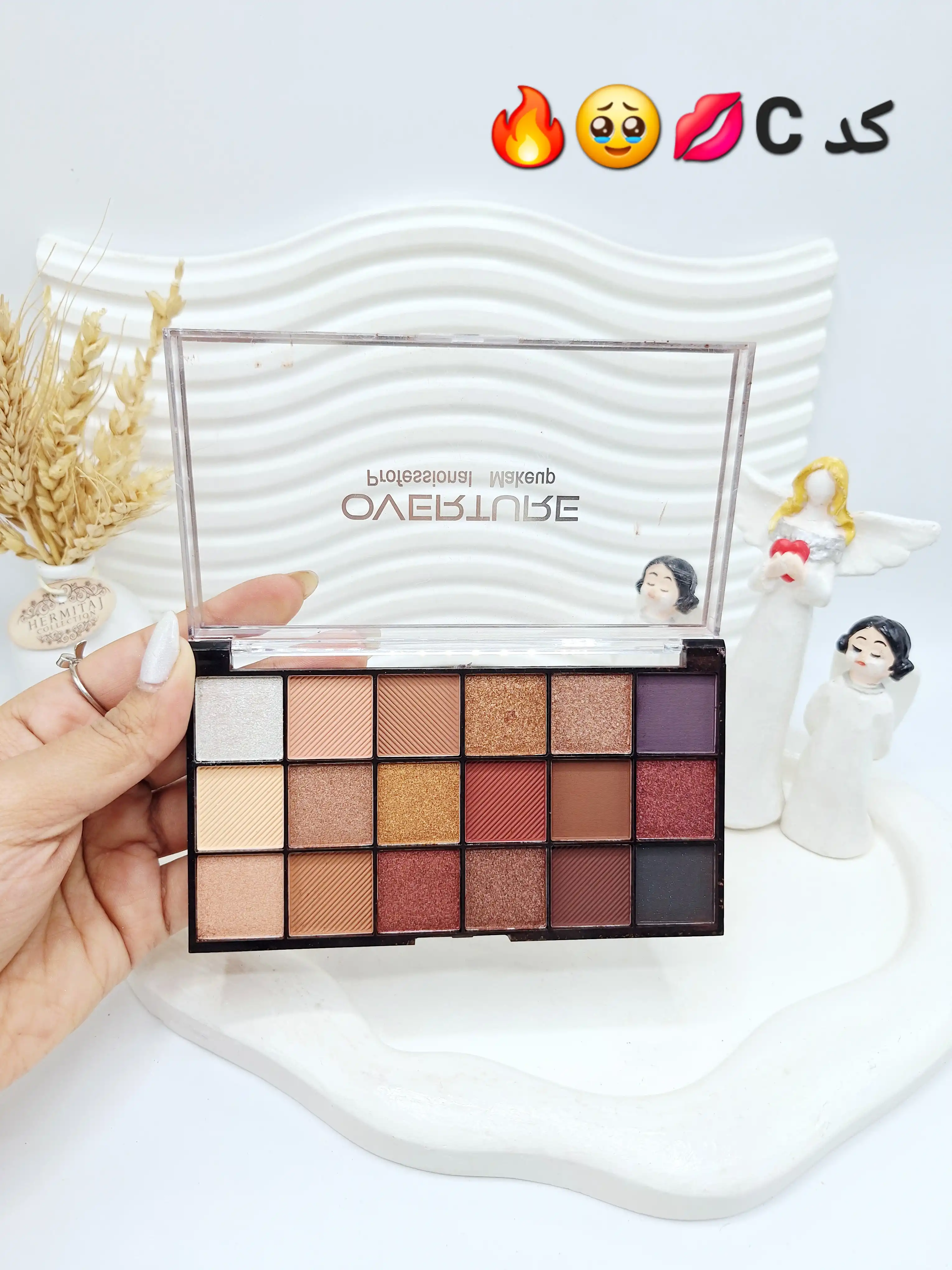 پالت سایه 18 رنگ برند OVERTURE کد OTY005