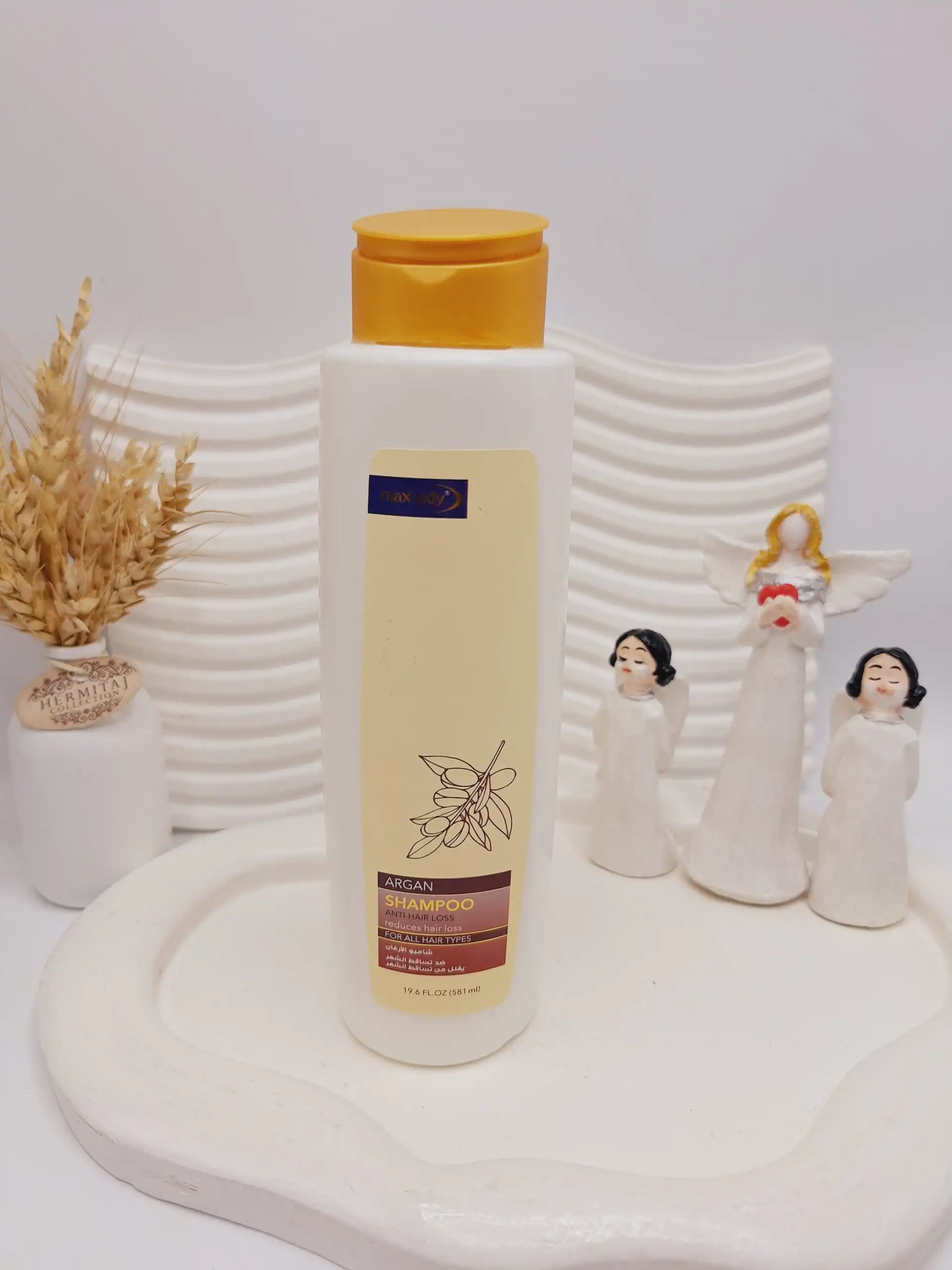 شامپو زیتون 580 میل مکس لیدی تقویت کننده و ضد ریزش مو کد 4889 (بدون کارتن)