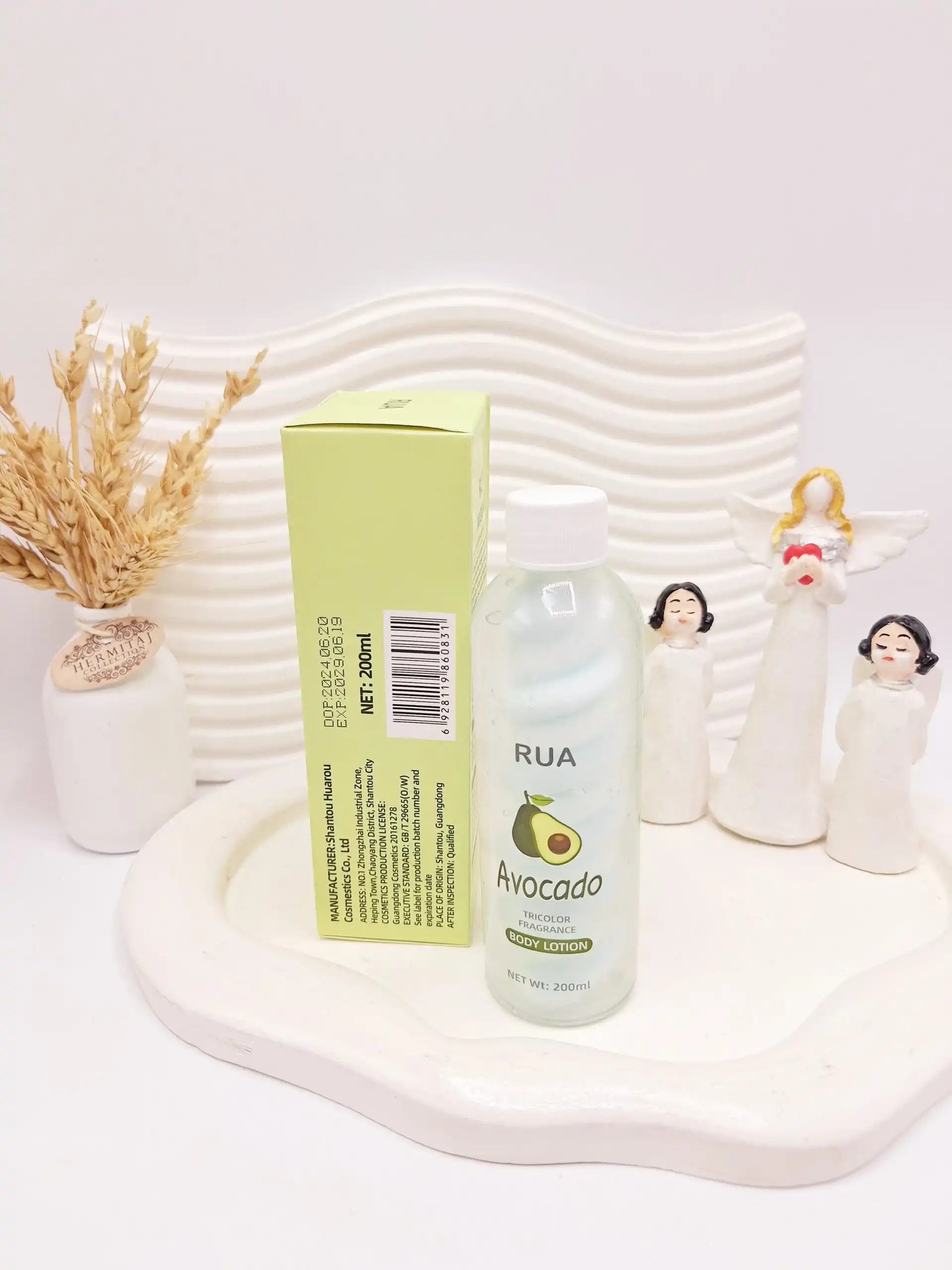 لوسیون بدن آووکادو و مارشمالو برند RUA کد 0831