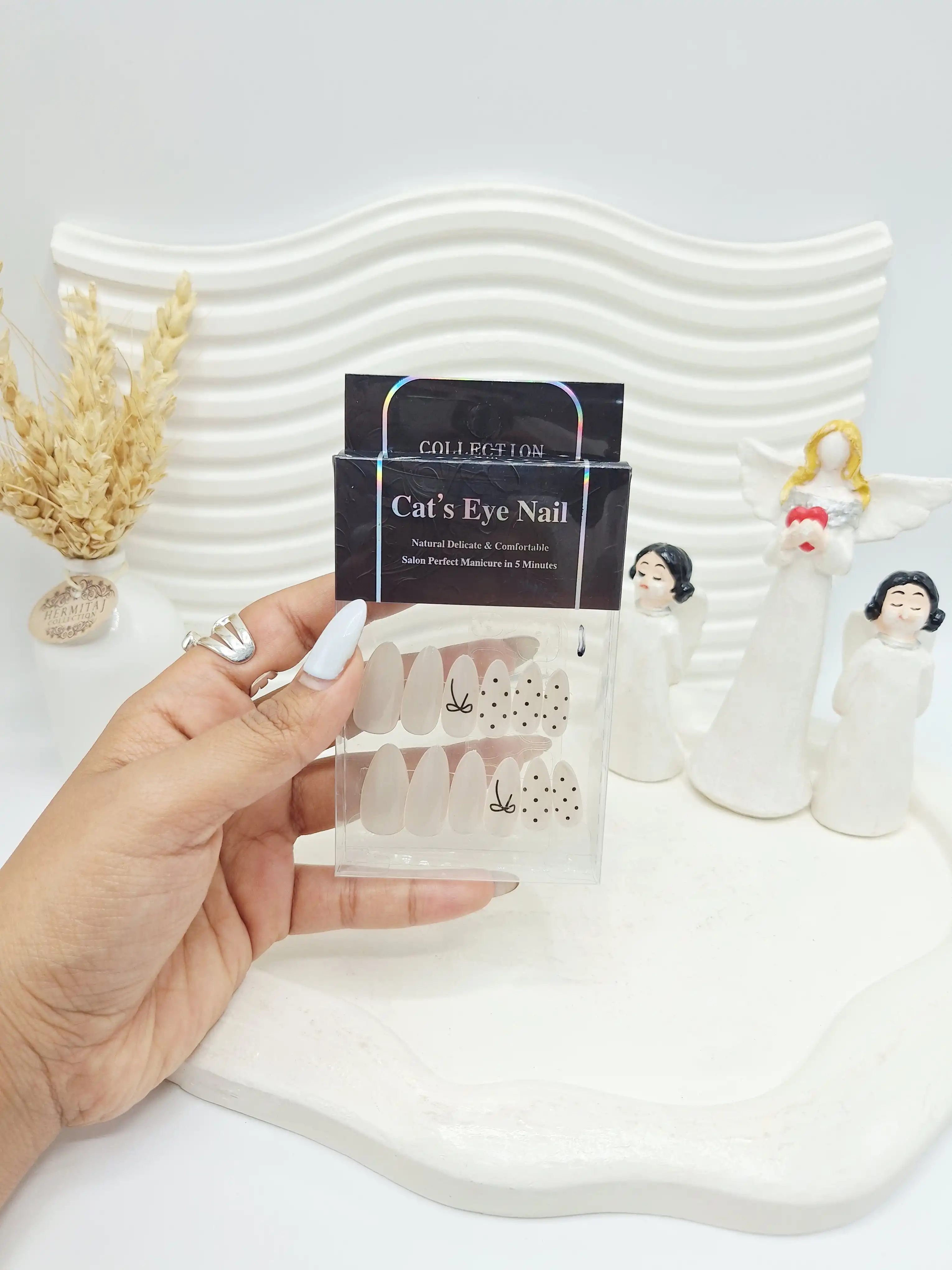 پک ناخن مصنوعی وارداتی زیبا پاپیون کارتن طلقی کد 2018